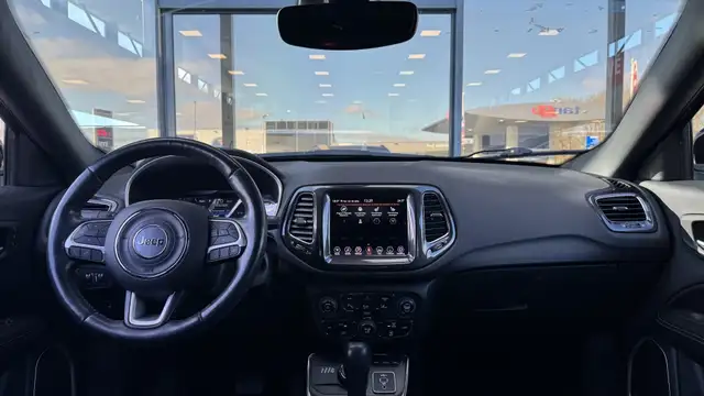 Jeep Compass view 19