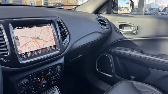 Jeep Compass view 10