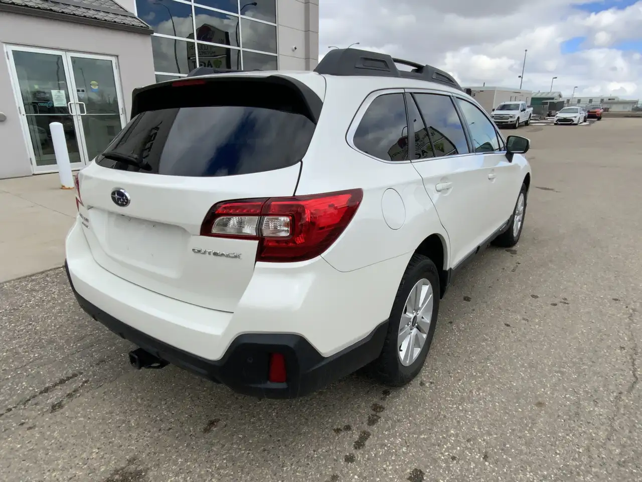 Subaru OUTBACK снимка Subaru OUTBACK