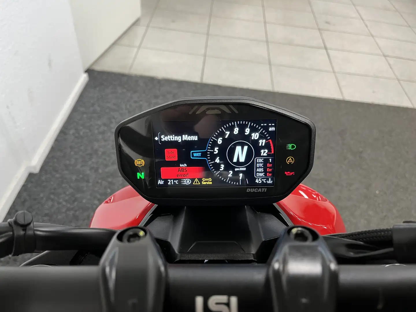 Ducati Streetfighter V2 Rood - 2