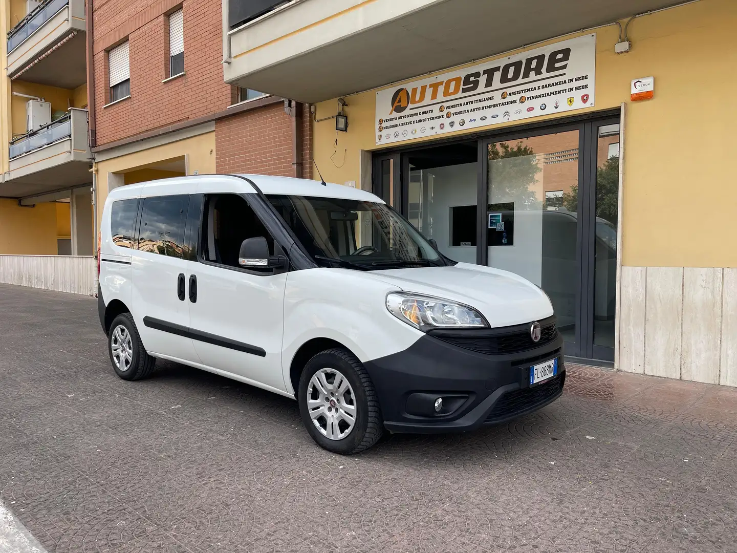 Fiat Doblo Doblo 1.6 mjt 16v Lounge 95cv N1 + IVA - 1