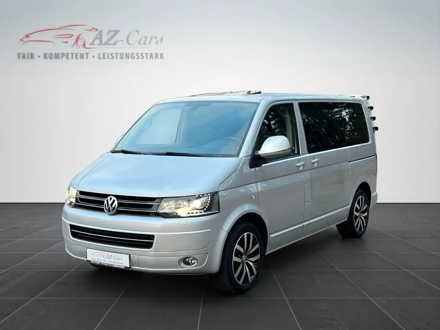 Volkswagen T5 Multivan Cup*DSG*BI-XENON*NAVI*7.SITZER*GSD* Zilver - 2