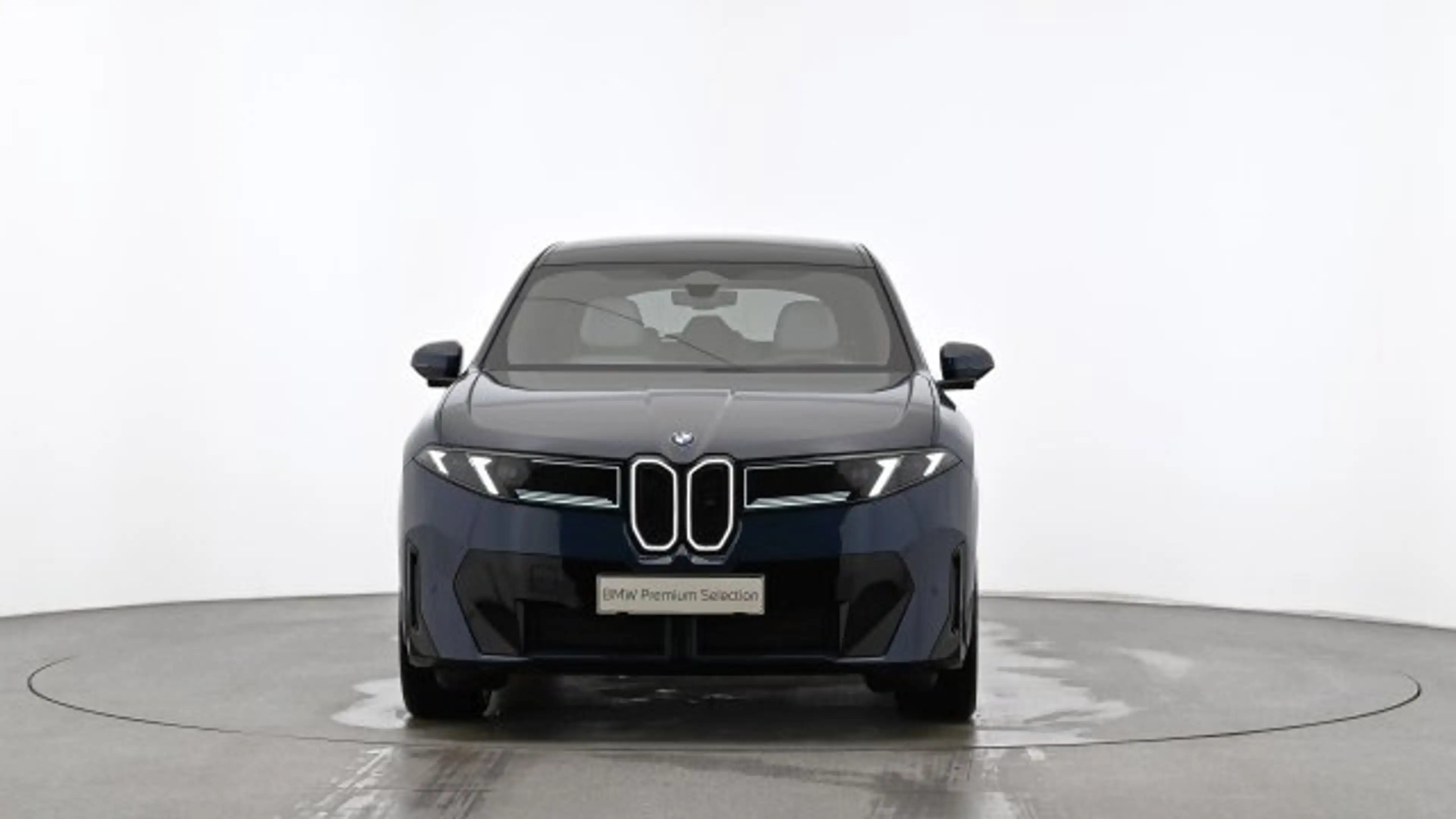 BMW iX3 50 xDrive NA5 — photo 10