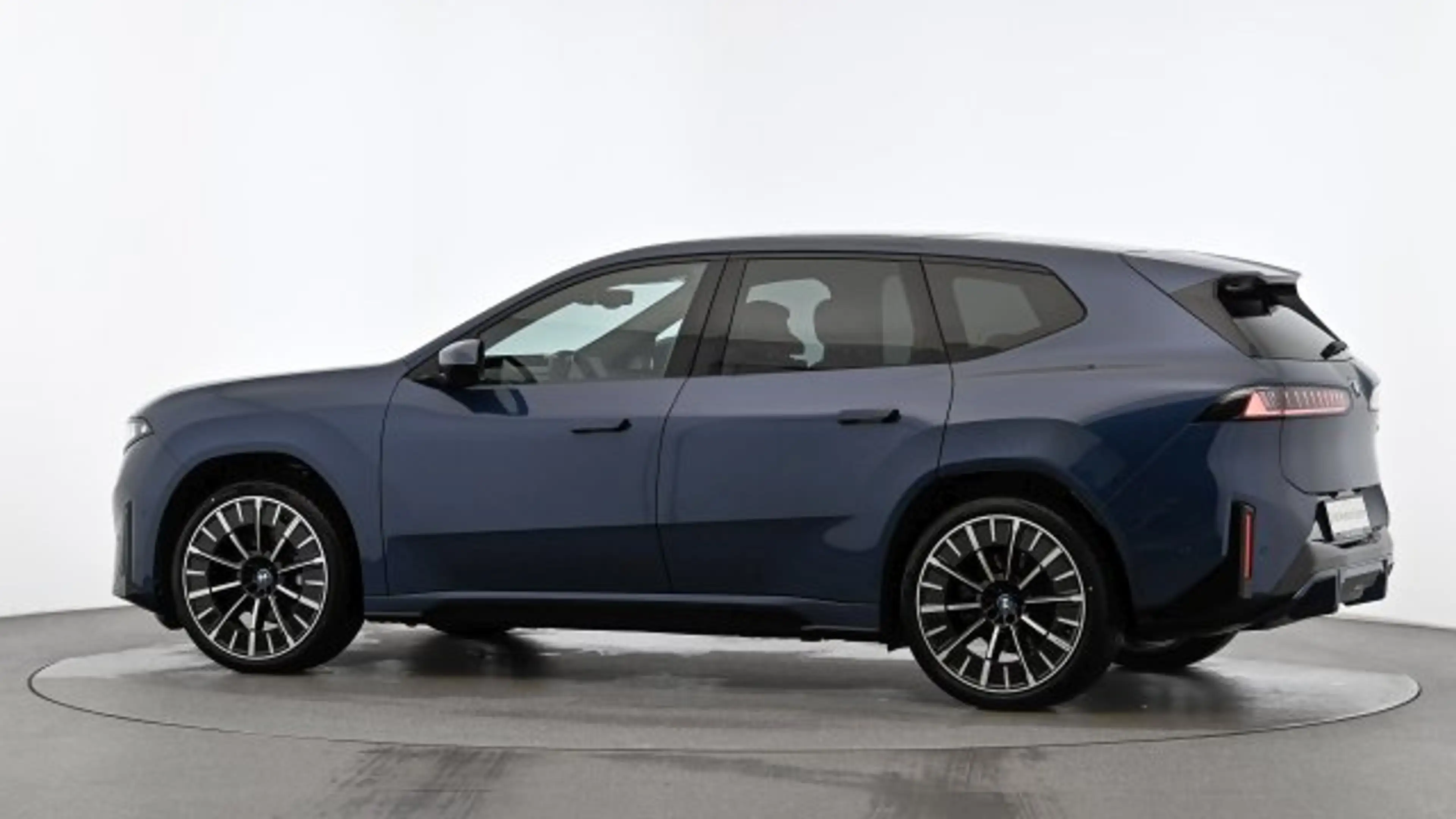 BMW iX3 50 xDrive NA5 — photo 5