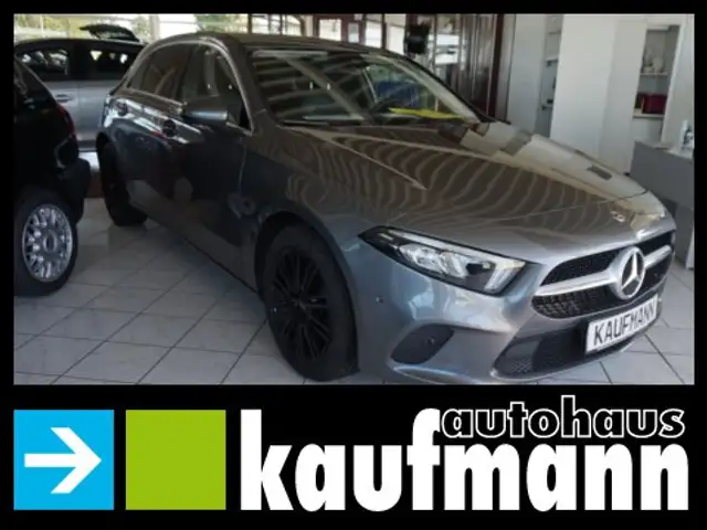 Mercedes-Benz A 180 A 180 D AUTO PROGRESSIV AHK NAVI SHZ KAMERA PDC