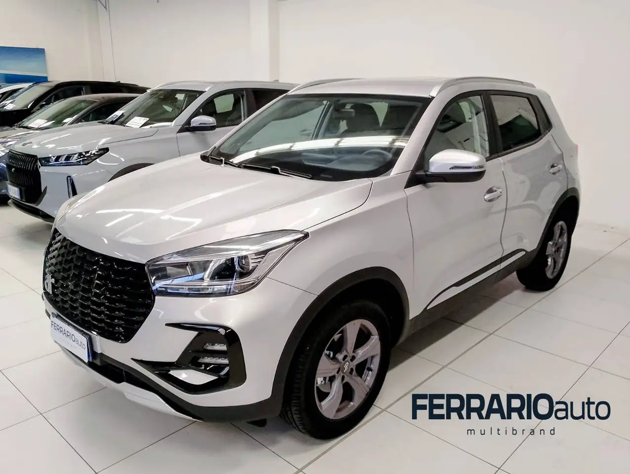 DR Automobiles DR5.0
