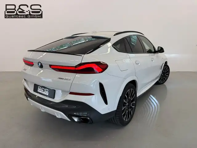 BMW X6 view 7