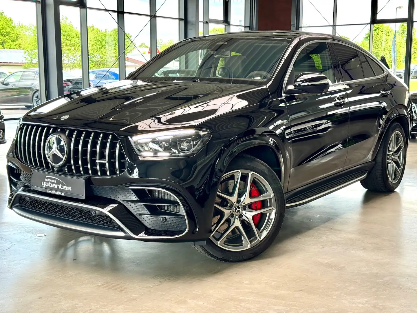 Mercedes-Benz GLE 63 AMG 4M+ Coupe Pano AIRMATIC DISTRONIC Pro 360°-K Memor Schwarz - 1