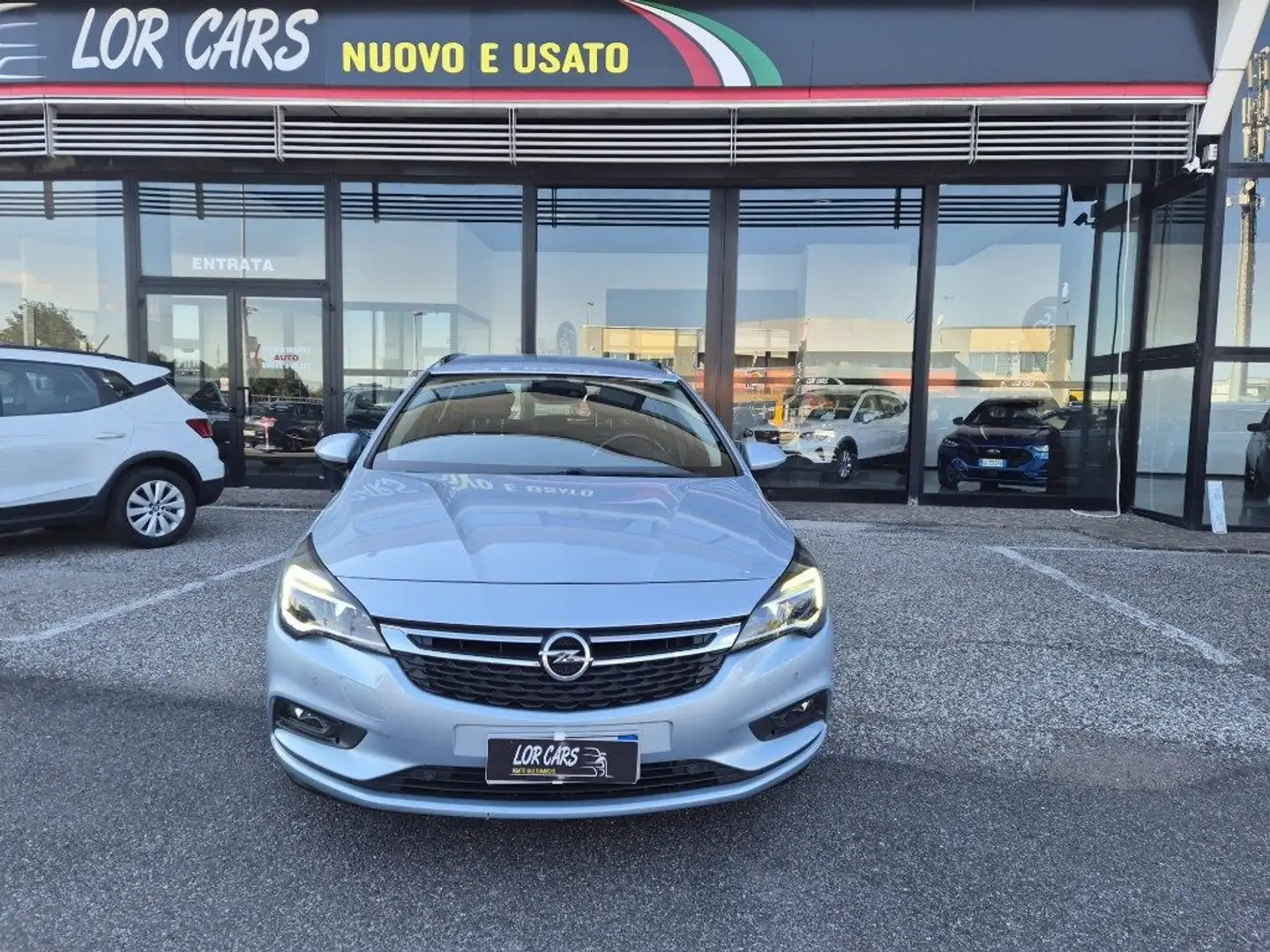 Opel Astra 1.6 CDTI EcoFLEX S&S Sports Tourer Cosmo Blu/Azzurro - 2