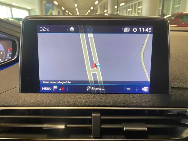 Peugeot 3008 view 10