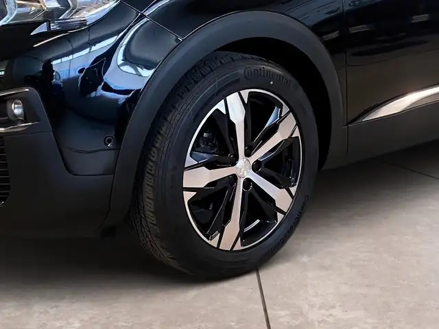 Peugeot 3008 view 15