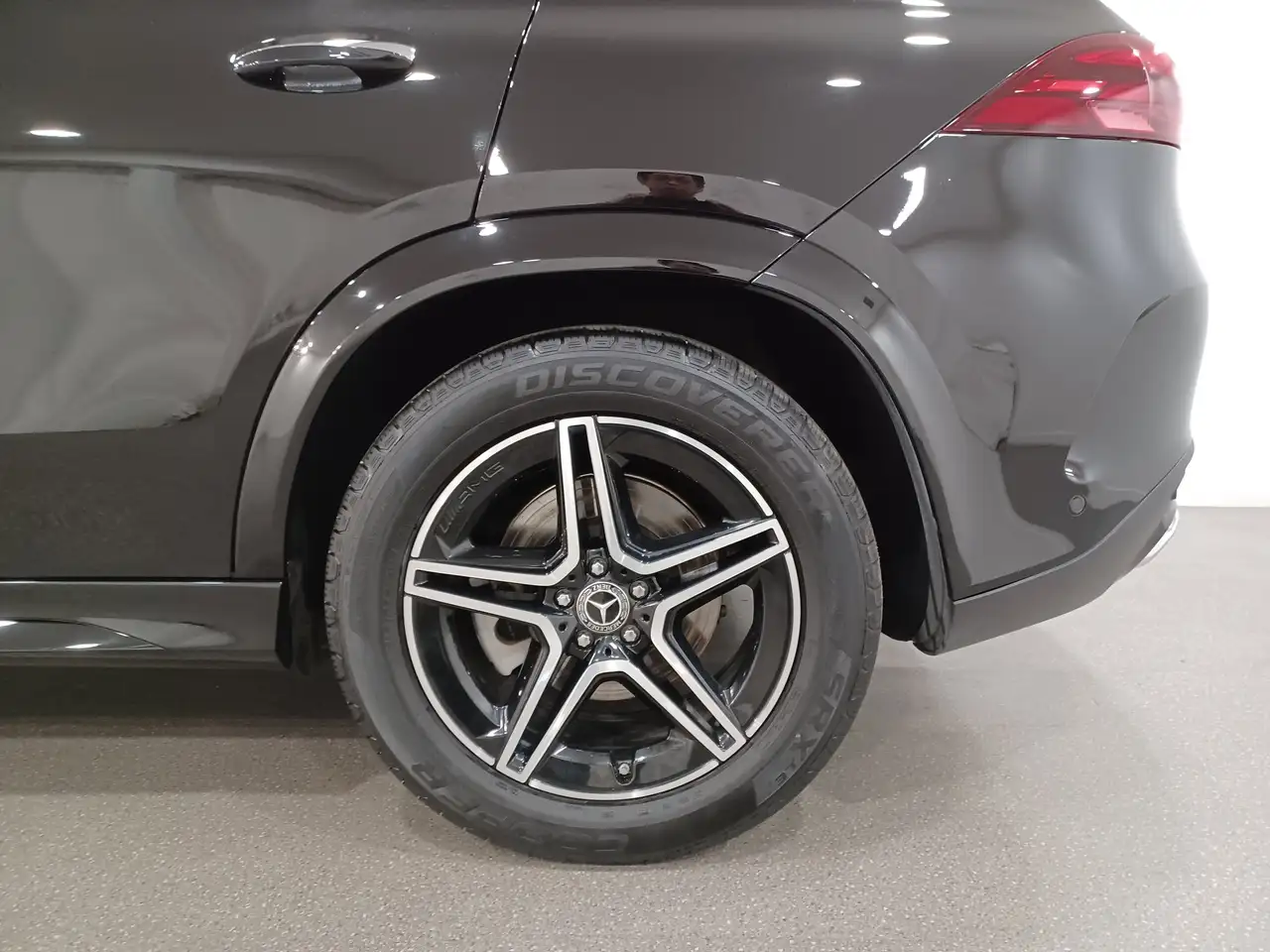 Mercedes-Benz GLE снимка Mercedes-Benz GLE