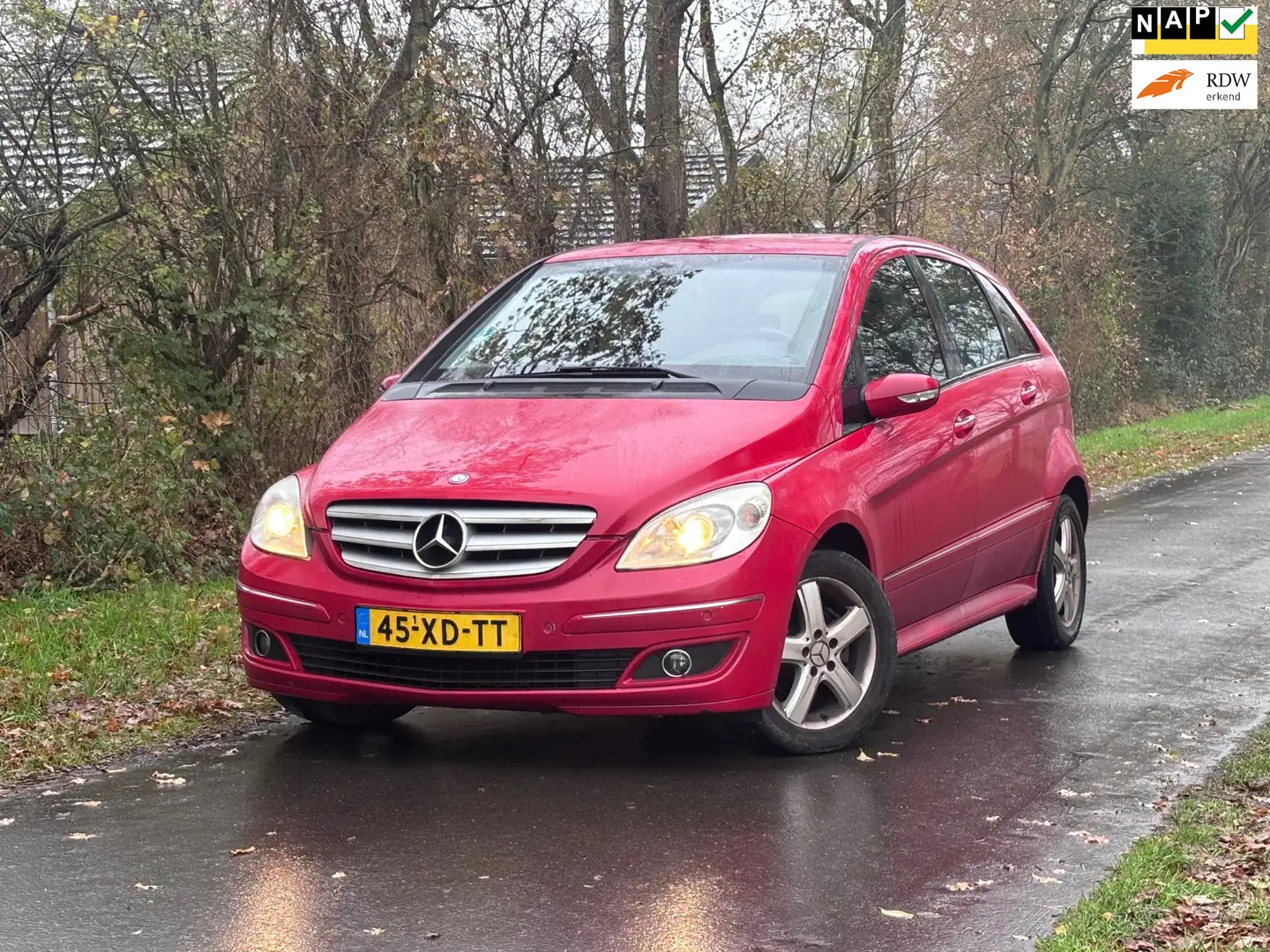 Mercedes-Benz B 170 | Airco + Cruise Nu € 1.450,-!!! Rot - 1
