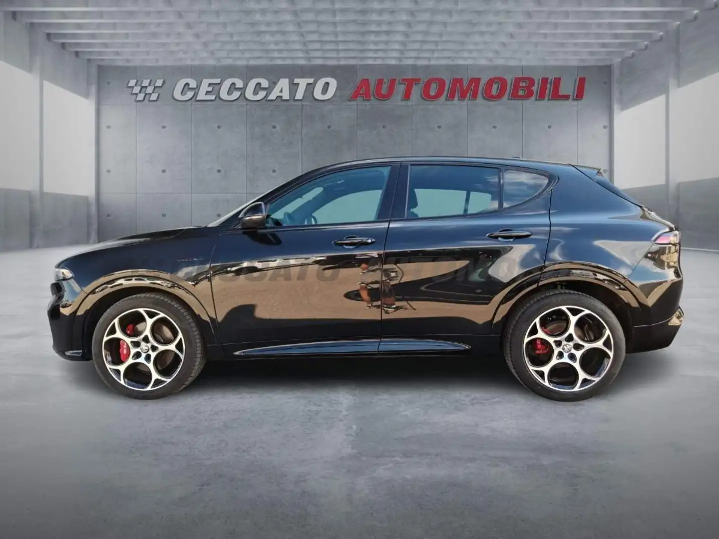 Alfa Romeo Tonale Tonale 1.5 hybrid Veloce 160cv tct7 Nero - 2