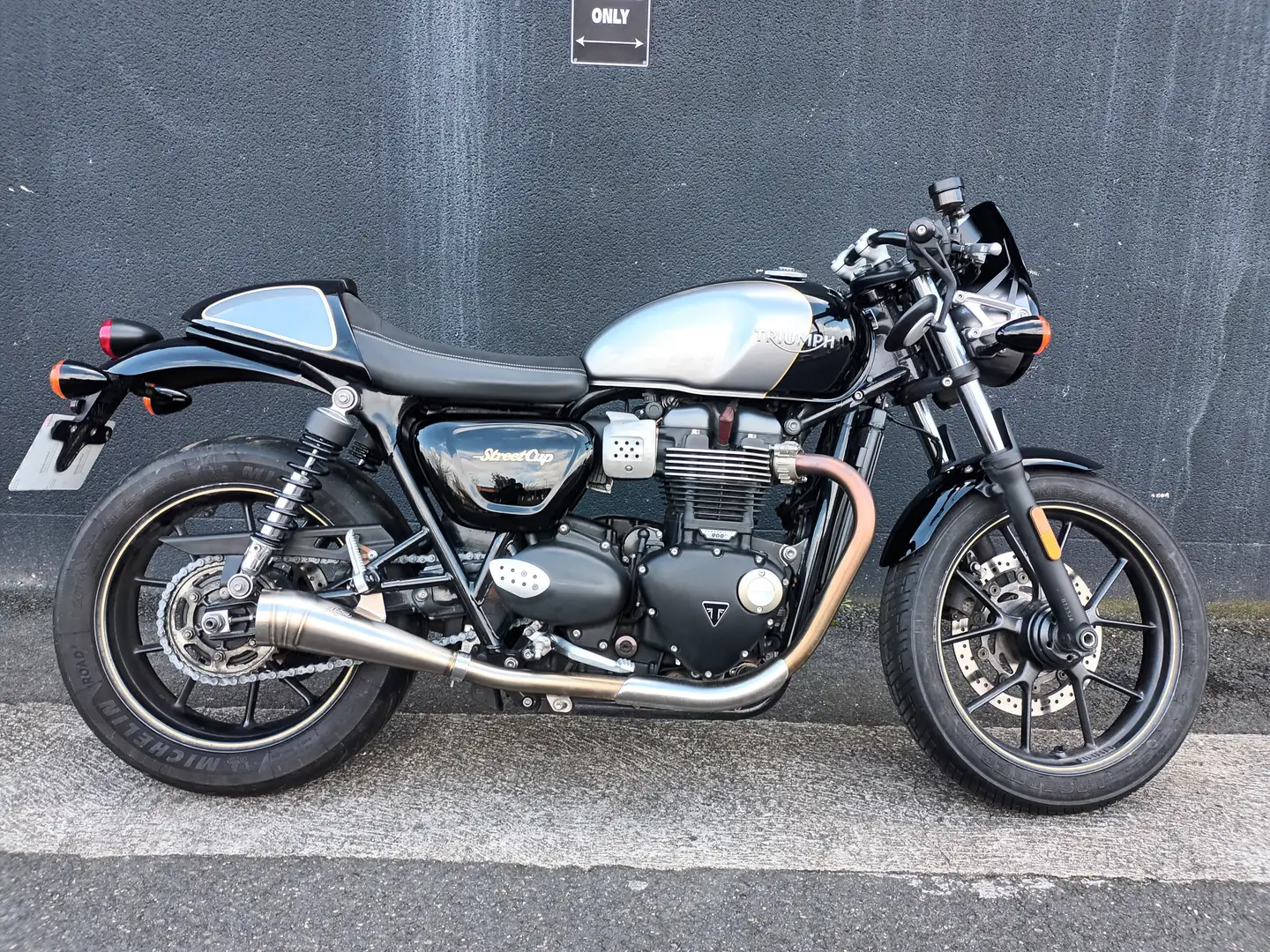 Triumph Street Cup - 1