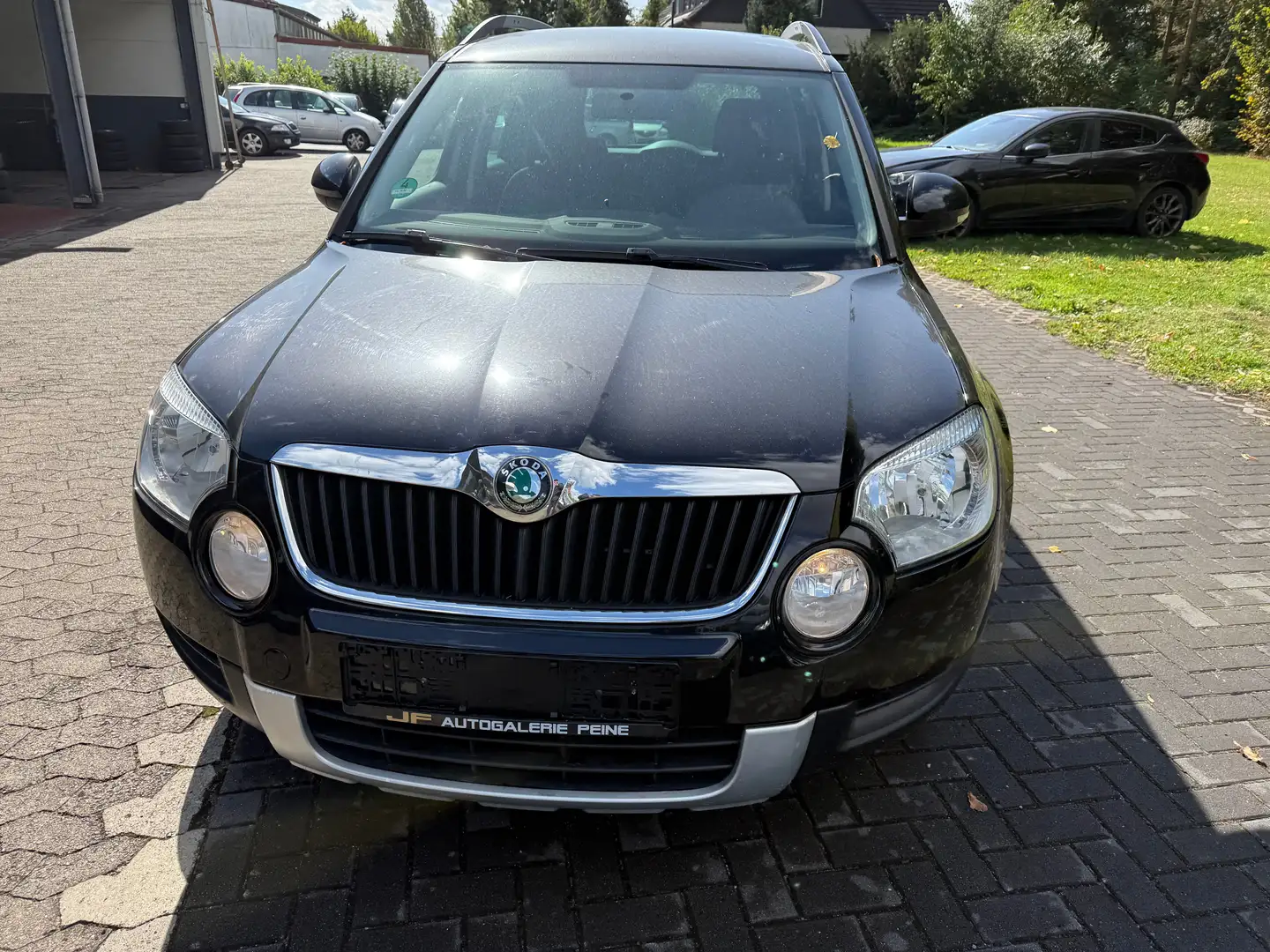Skoda Yeti Active Plus Edition"Motor läuft unruhig Noir - 2