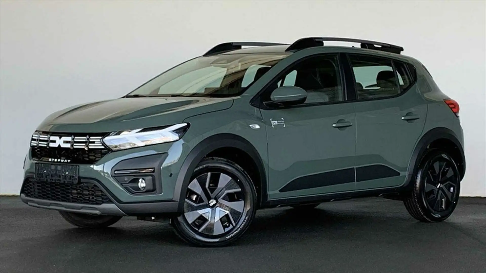 Dacia Sandero III Stepway 1,0 TCe 90 Expression DAB Verde - 1