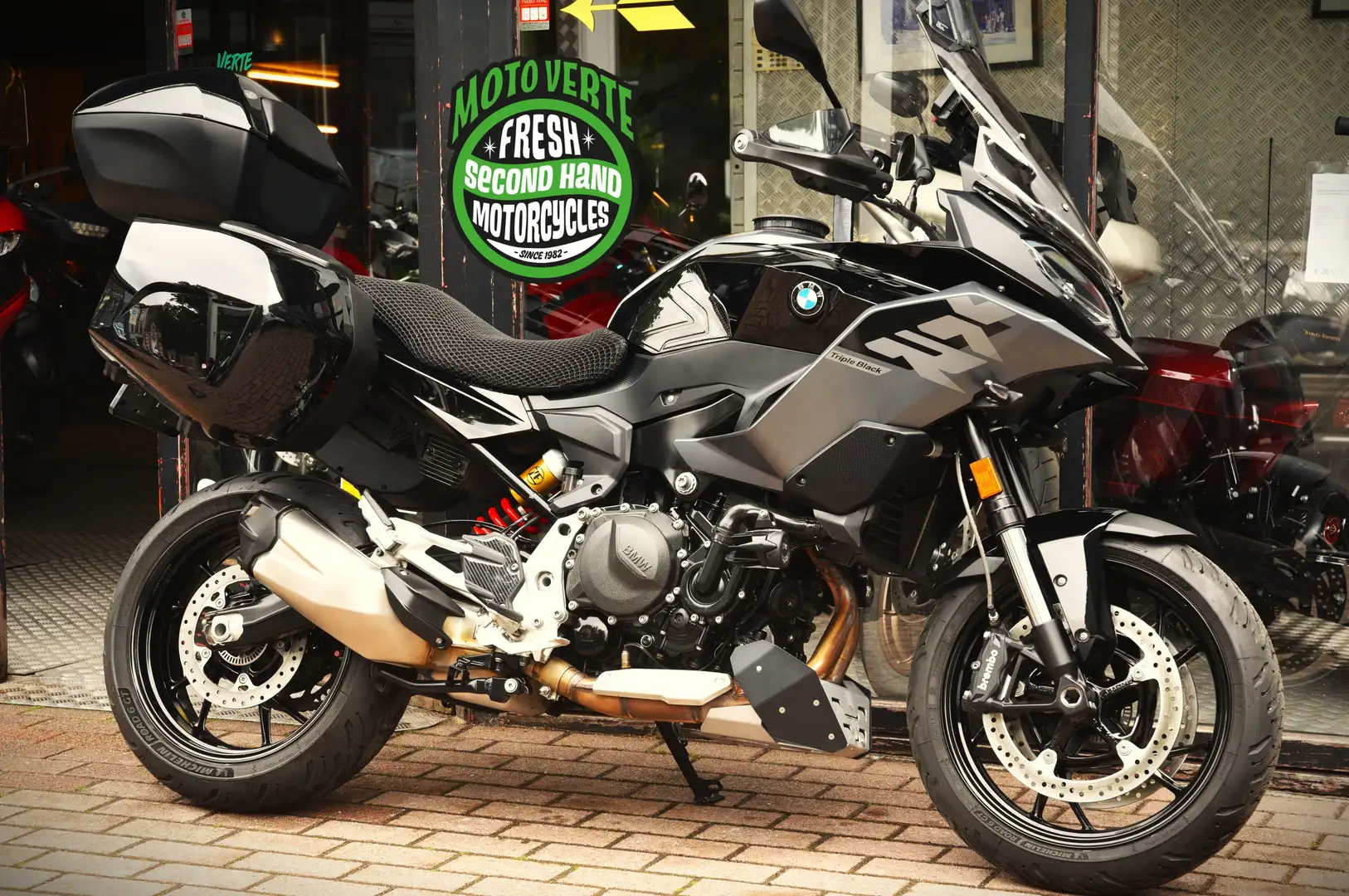 BMW F 900 XR TRIPLE BLACK ***MOTO VERTE*** Negru - 1