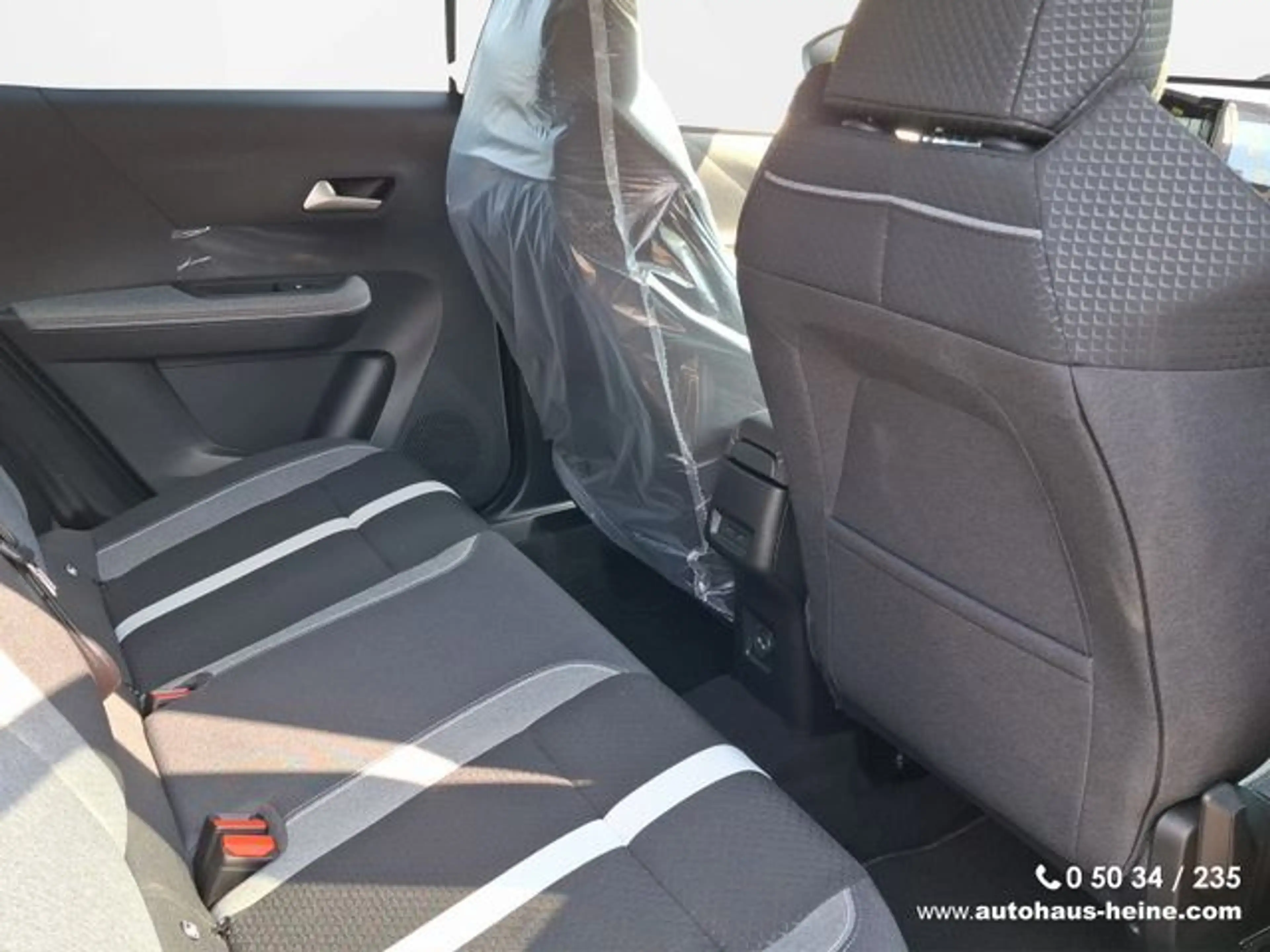 Opel Frontera Frontera Ultimate 1.2|Sitz/Lenkrad/ScheibenHZ — photo 10