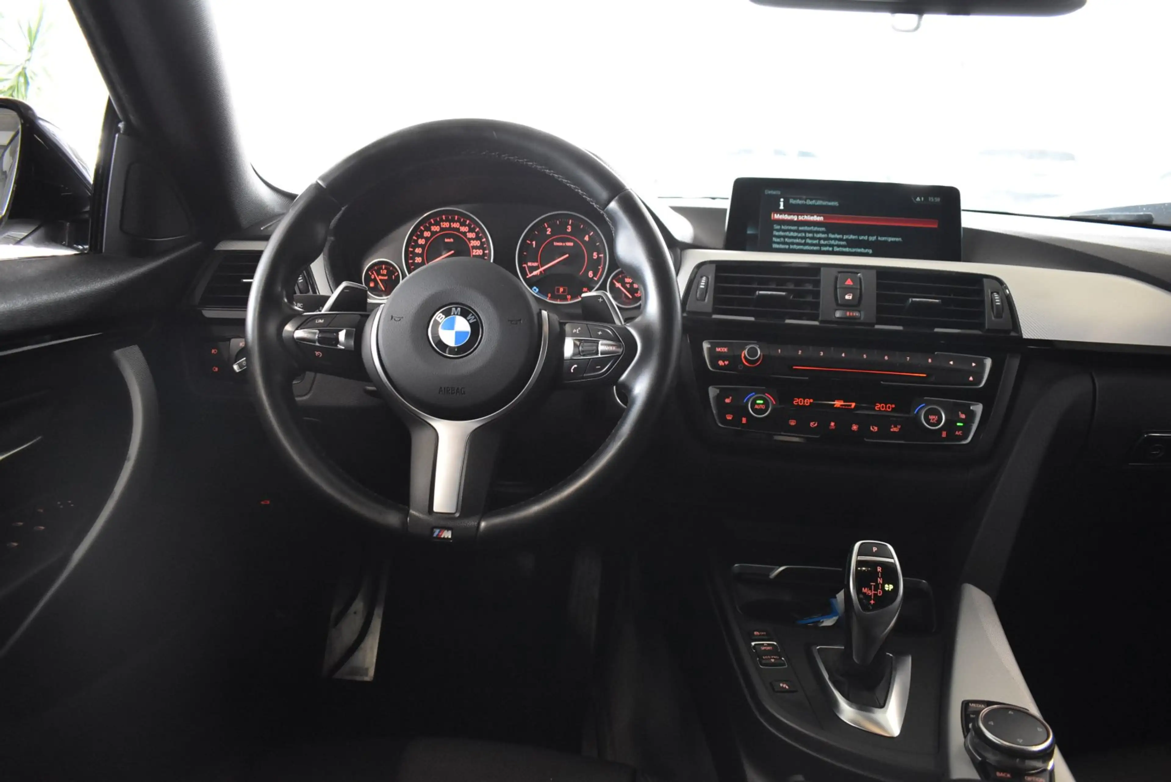 BMW 420 d M Sport Gran Coupe — photo 15