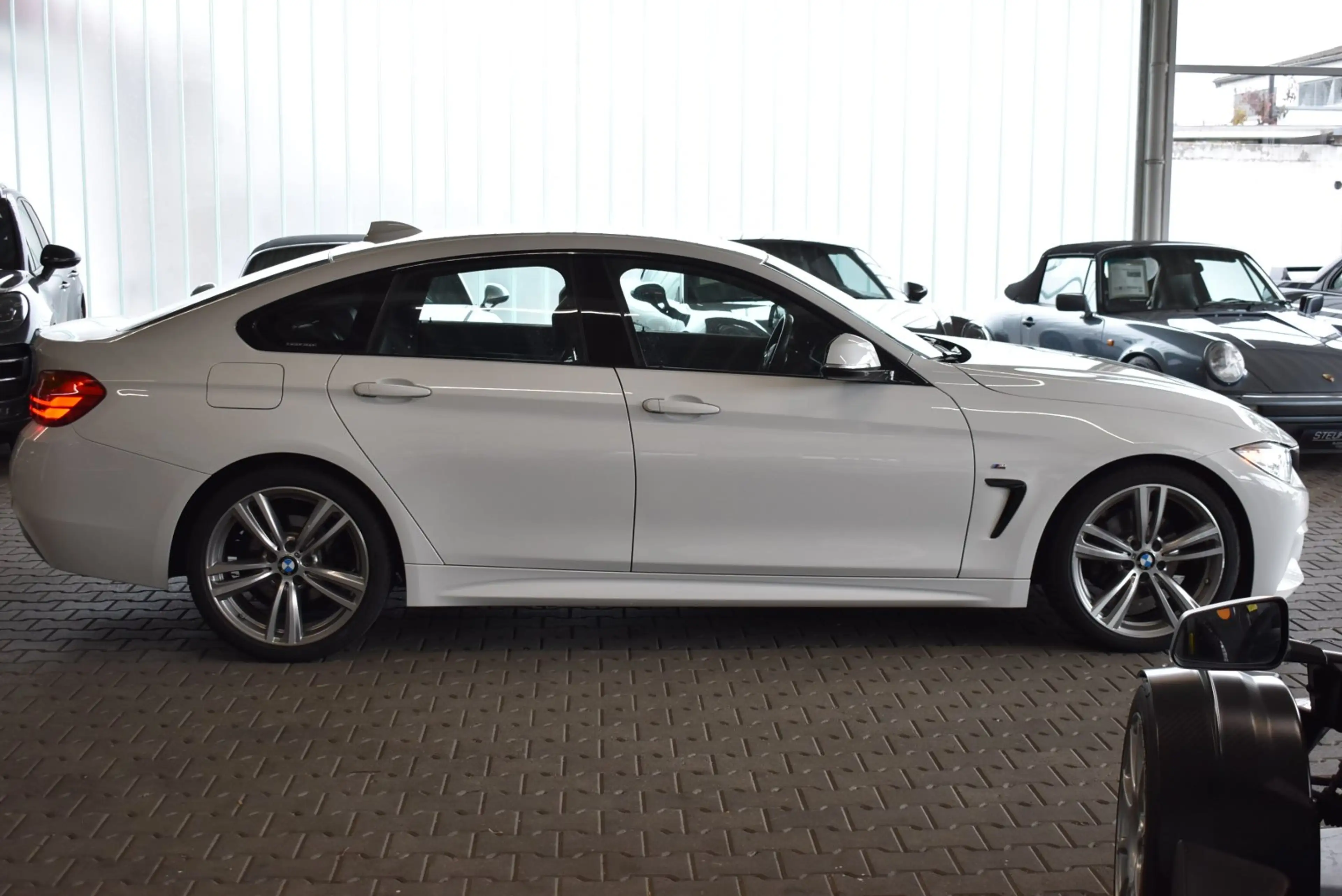 BMW 420 d M Sport Gran Coupe — photo 7