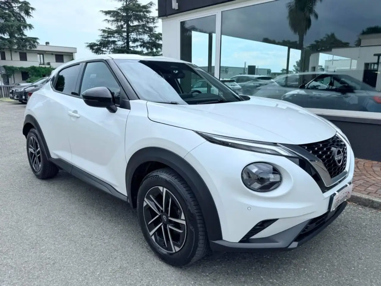 Nissan Juke 1.0 DIG-T 114 CV DCT N-Connecta LED TELEC. 17, миниатюра 4