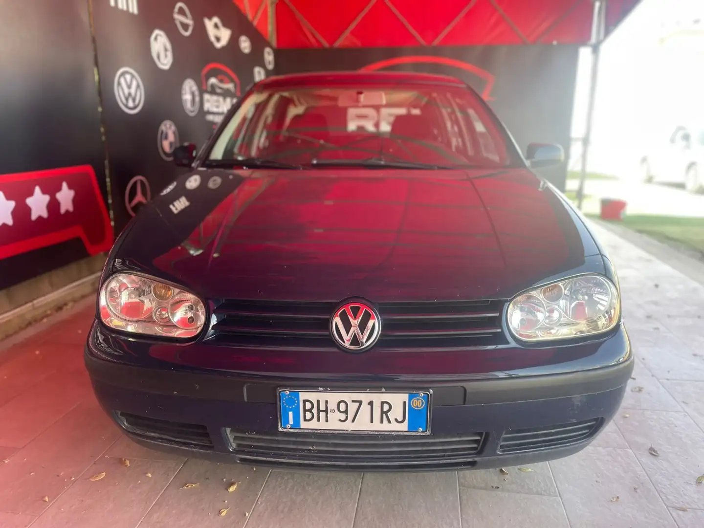Volkswagen Golf 1.4 16V cat 5 porte Nero - 2