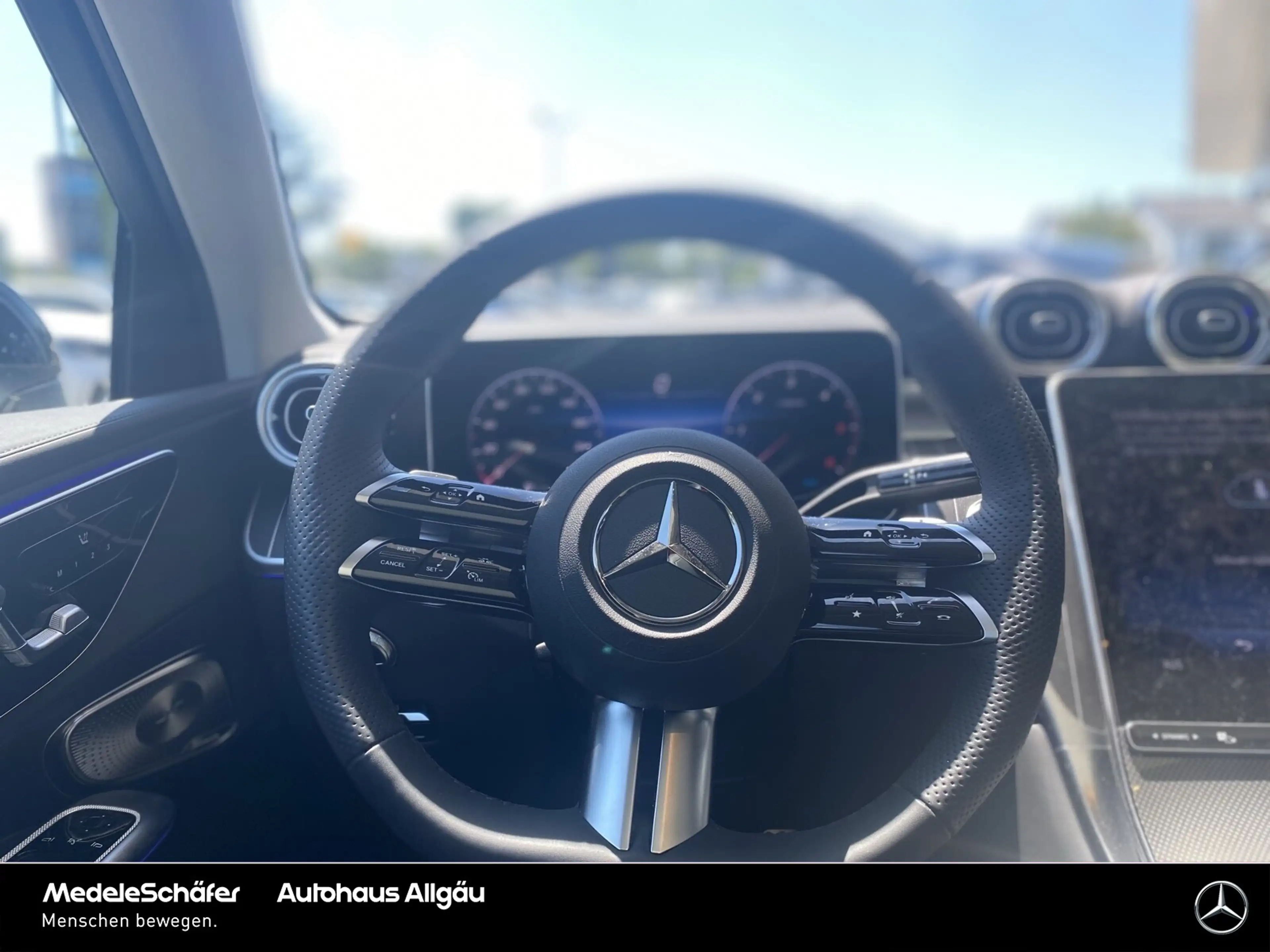 Mercedes-Benz GLC 220 GLC 220 d 4M AMG 360° Distro AHK Memo Pano Burm — photo 15