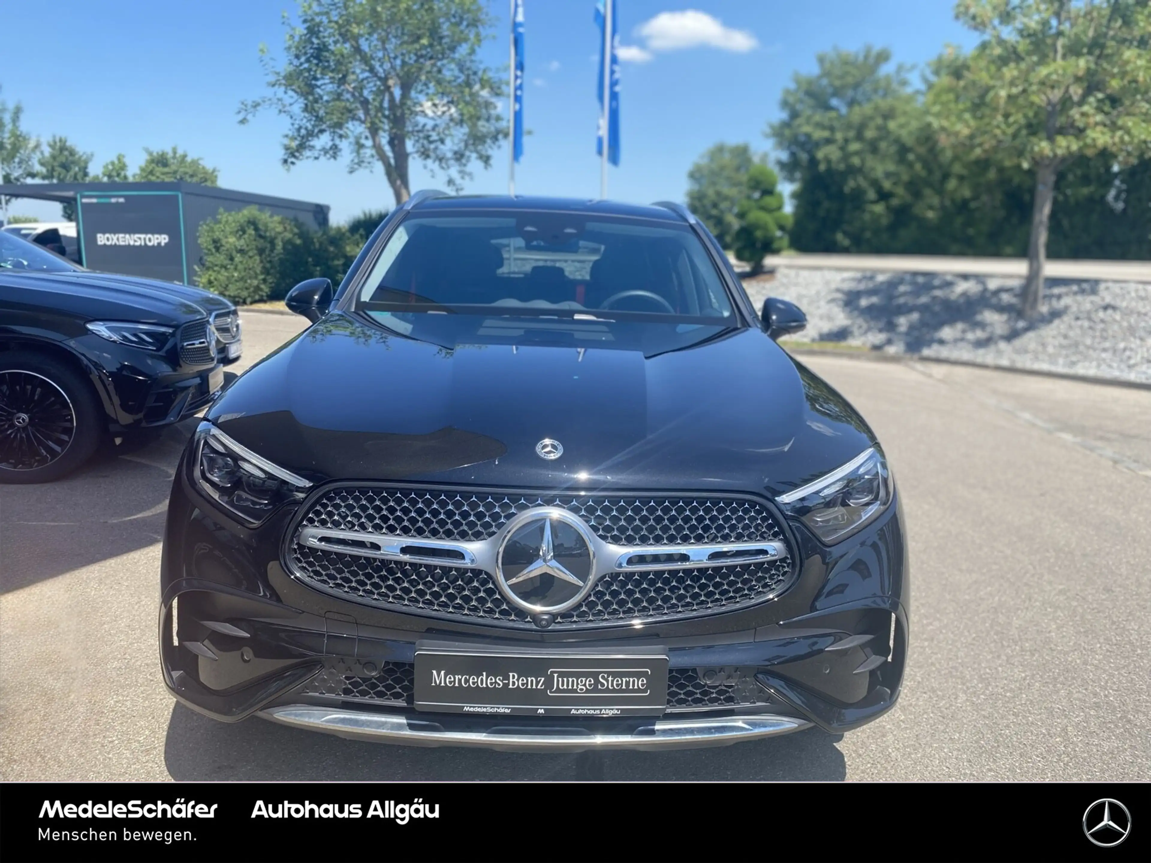 Mercedes-Benz GLC 220 GLC 220 d 4M AMG 360° Distro AHK Memo Pano Burm — photo 11