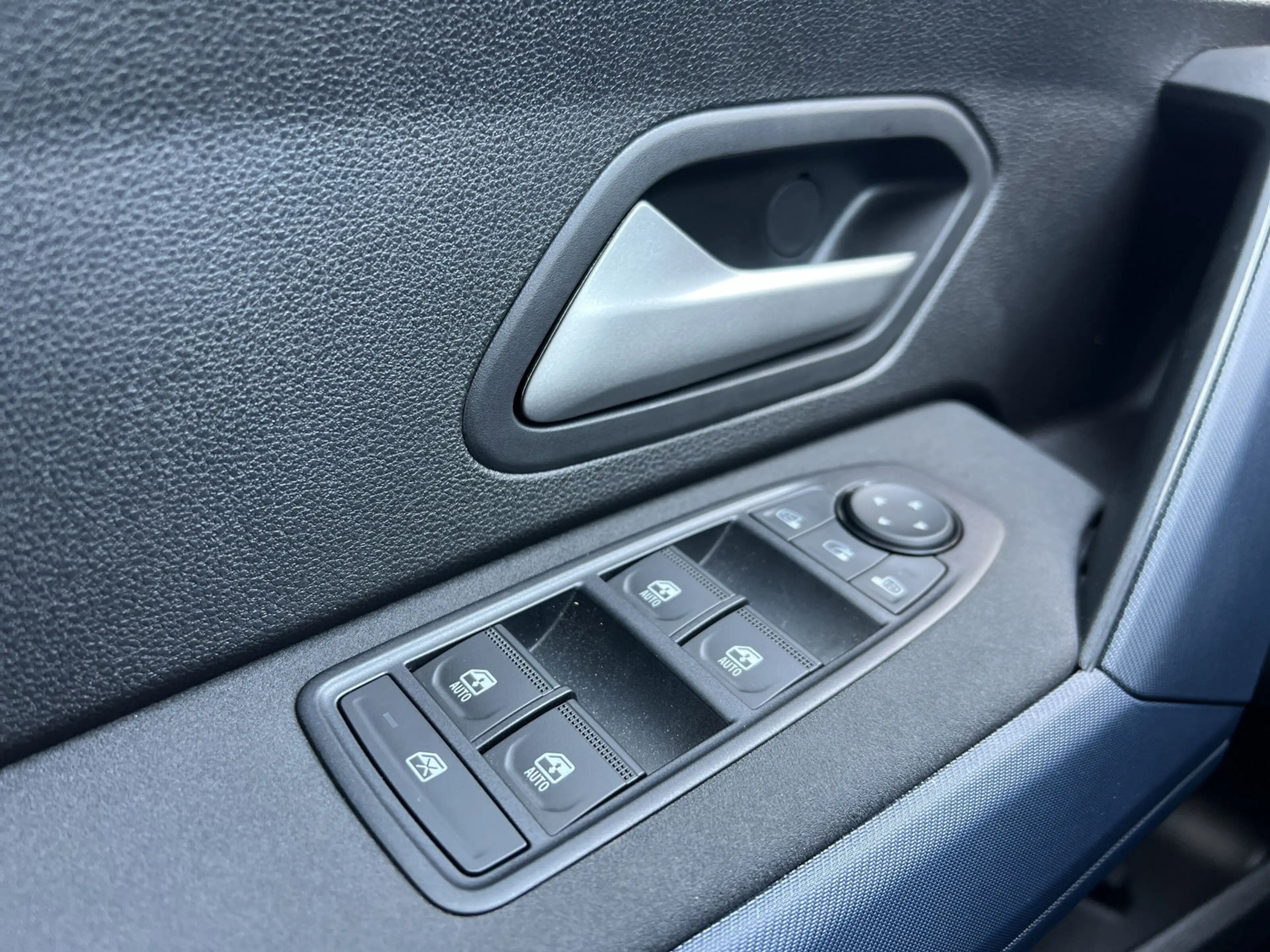 Dacia Bigster TCe 140 Expression — photo 15