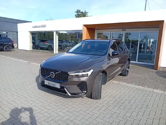 Volvo XC60 B4D Ultimate Dark AWD/21
