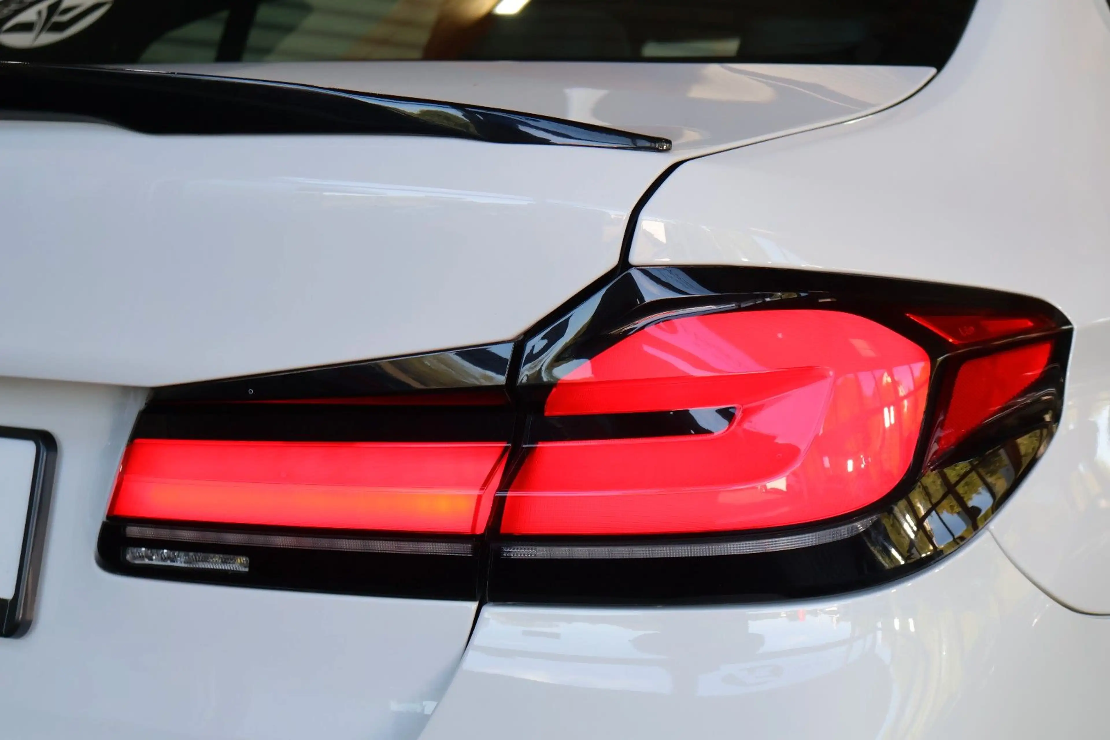 BMW 540 i M-PERFORMANCE/H&K/LASER/CARPLAY/20" — photo 9