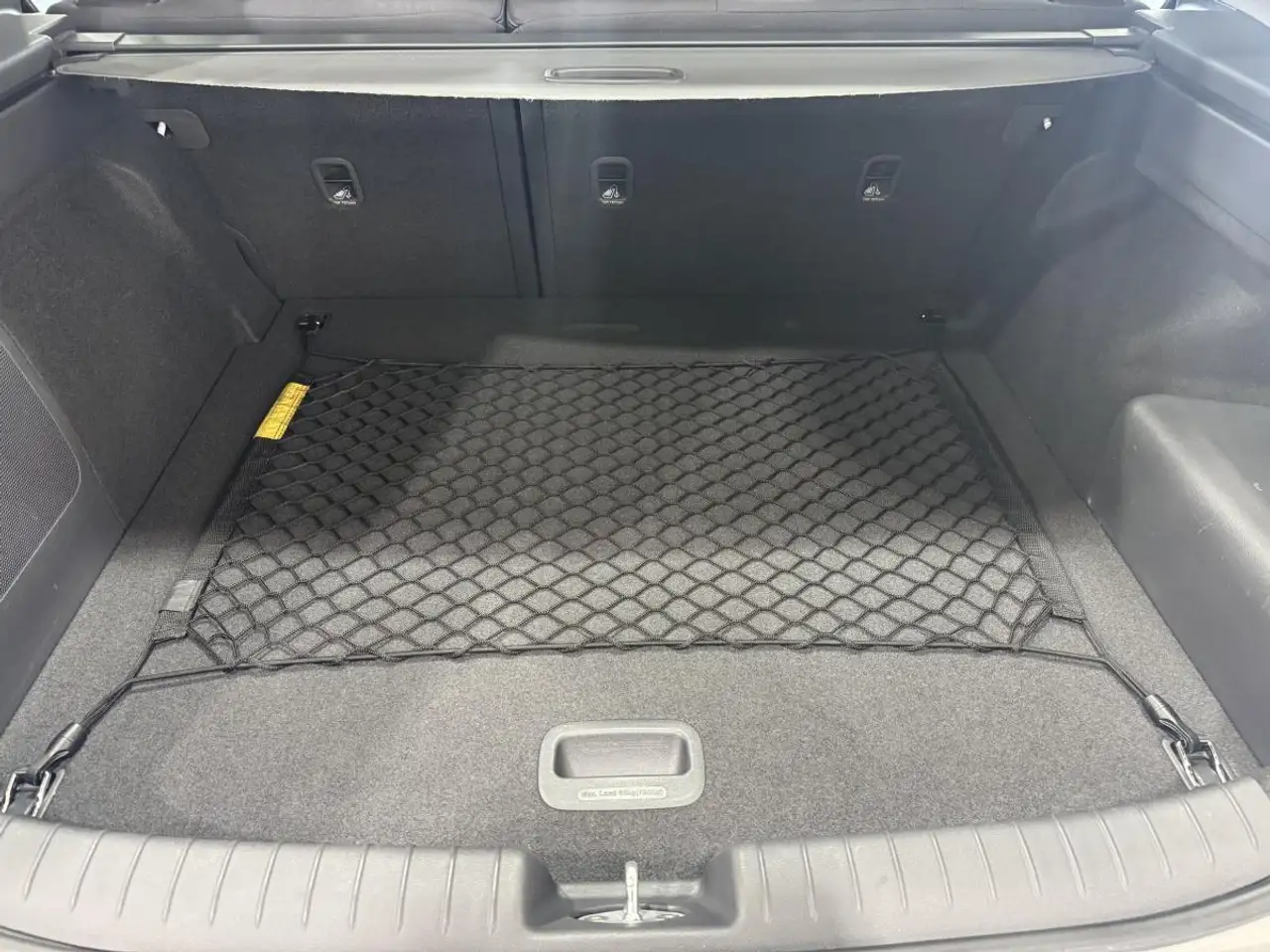 Hyundai IONIQ снимка Hyundai IONIQ