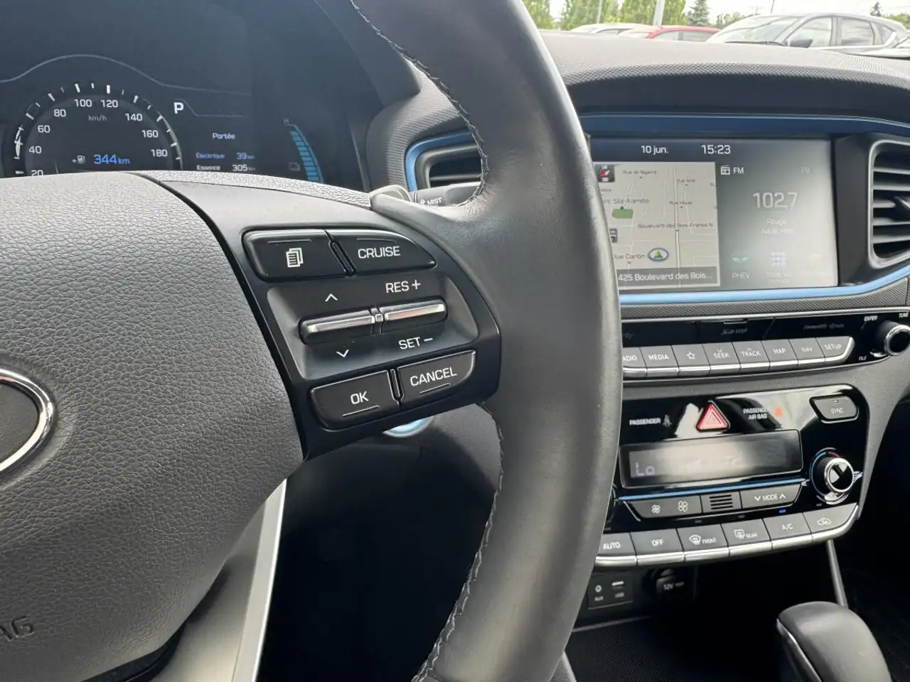Hyundai IONIQ снимка Hyundai IONIQ