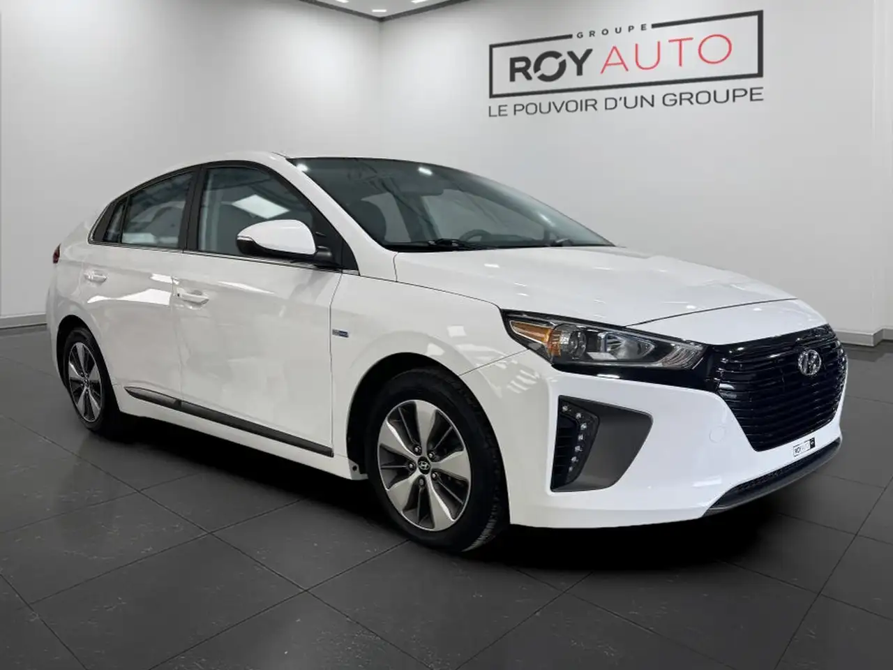 Hyundai IONIQ снимка Hyundai IONIQ