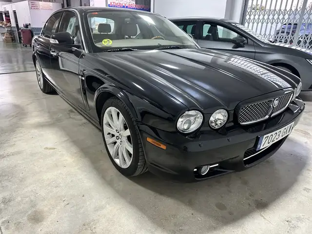 Jaguar XJ XJ6 2.7D V6 Executive Aut.