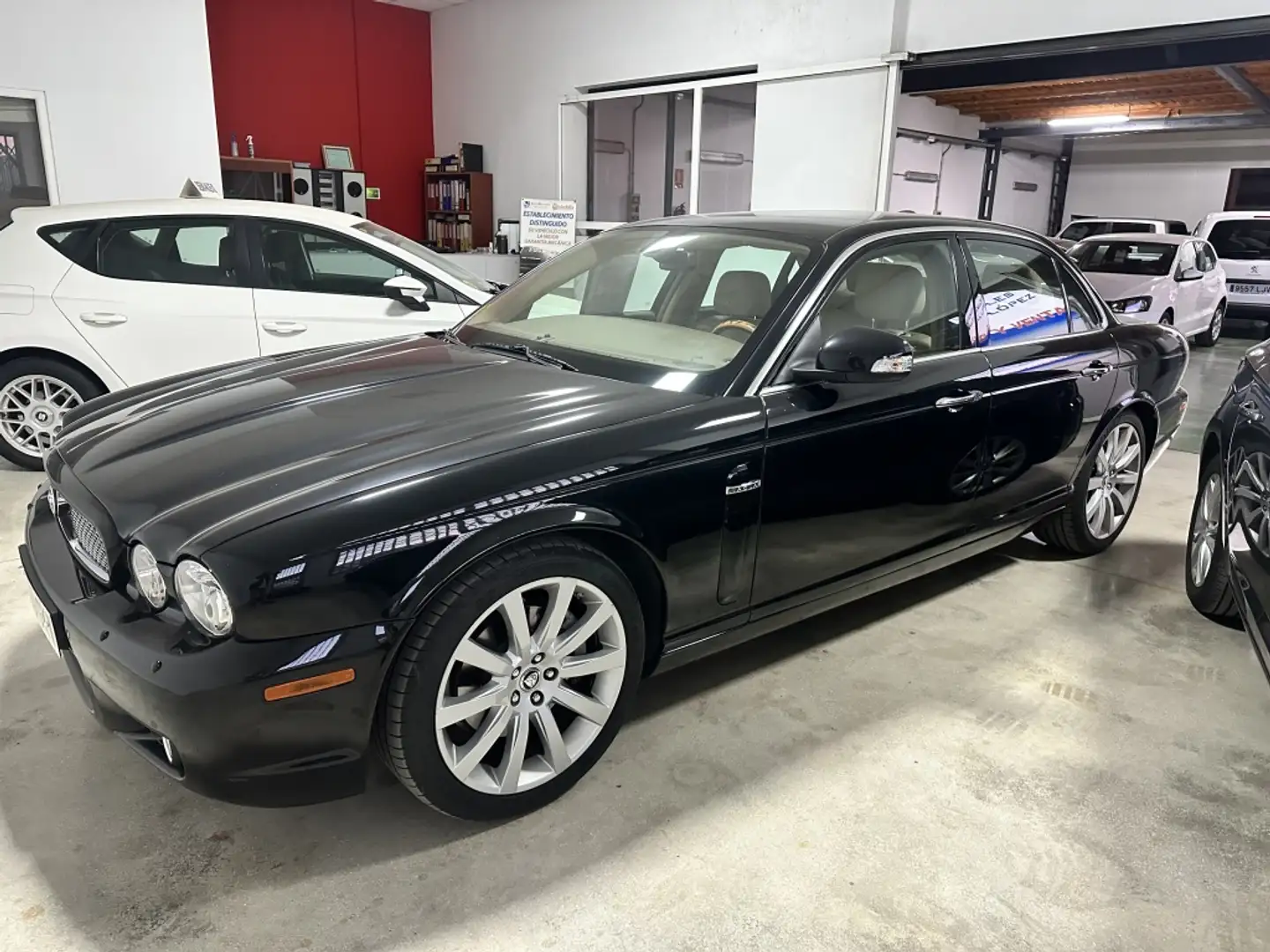 Jaguar XJ XJ6 2.7D V6 Executive Aut. Negro - 2
