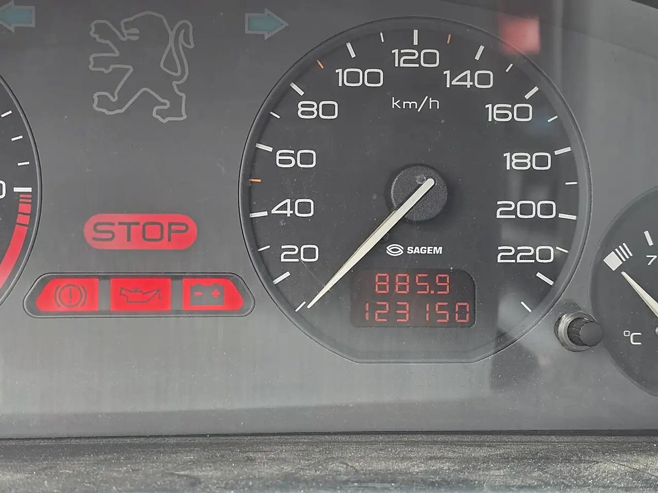 Peugeot 406 Kombi SV 2,0 HDI Common Rail Ds., foto 9