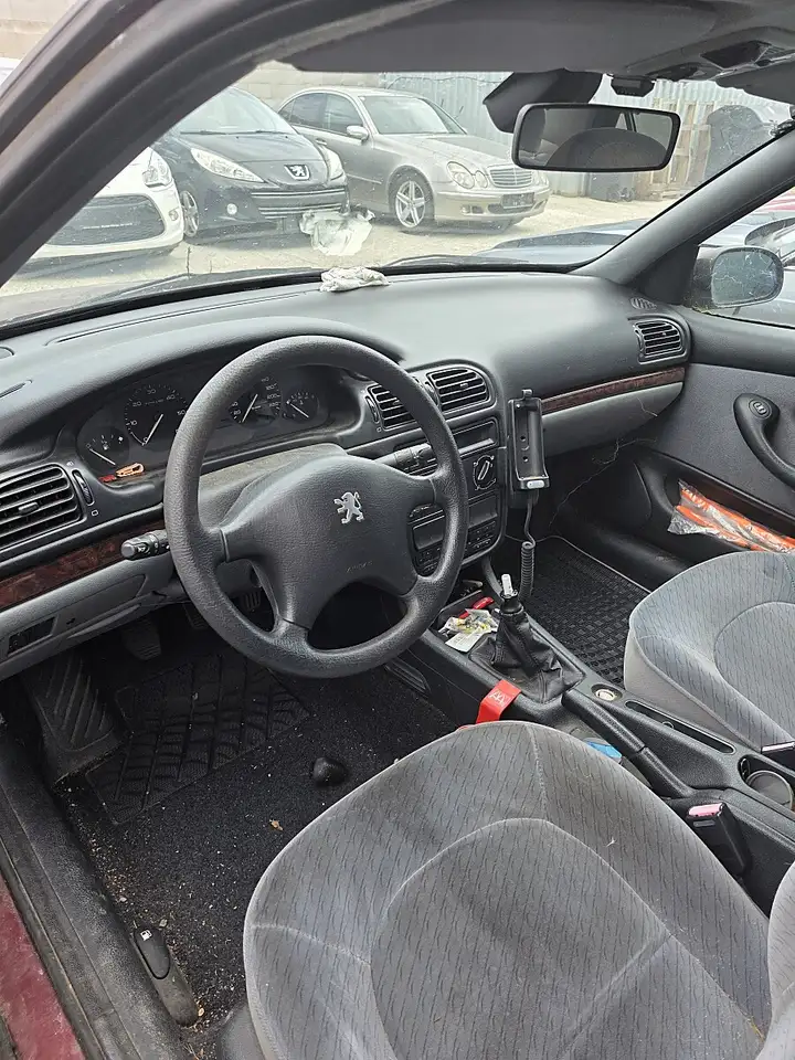 Peugeot 406 Kombi SV 2,0 HDI Common Rail Ds., foto 6