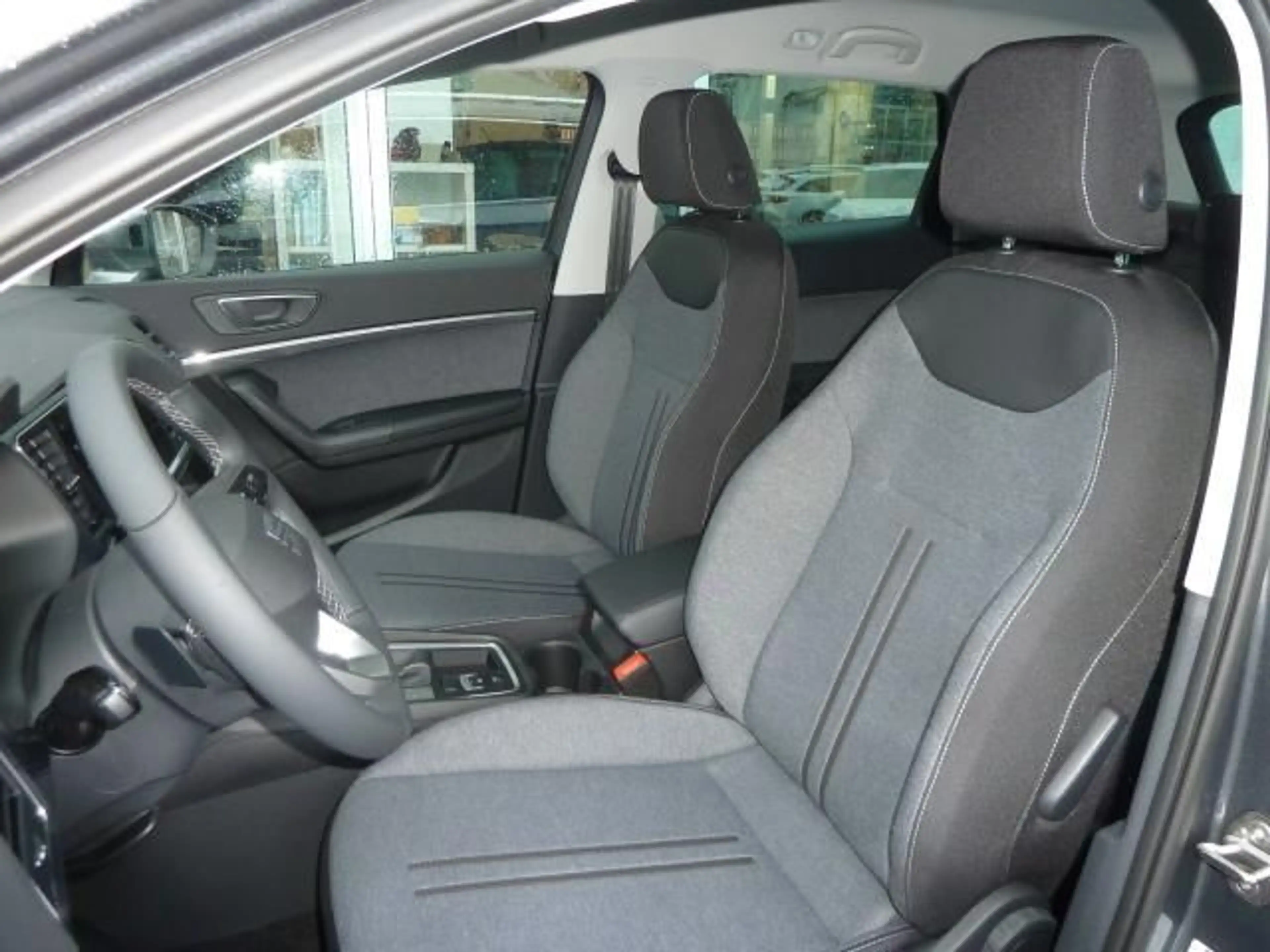 SEAT Ateca ATECA STYLE EDITION 2.0 TDI DSG STANDHEIZUNG AHK — photo 9