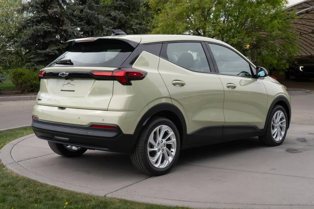 Chevrolet Bolt снимка Chevrolet Bolt