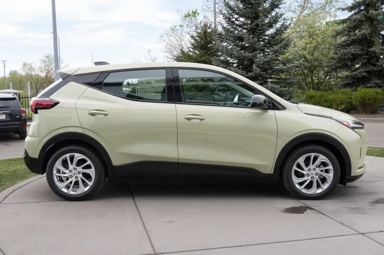 Chevrolet Bolt снимка Chevrolet Bolt
