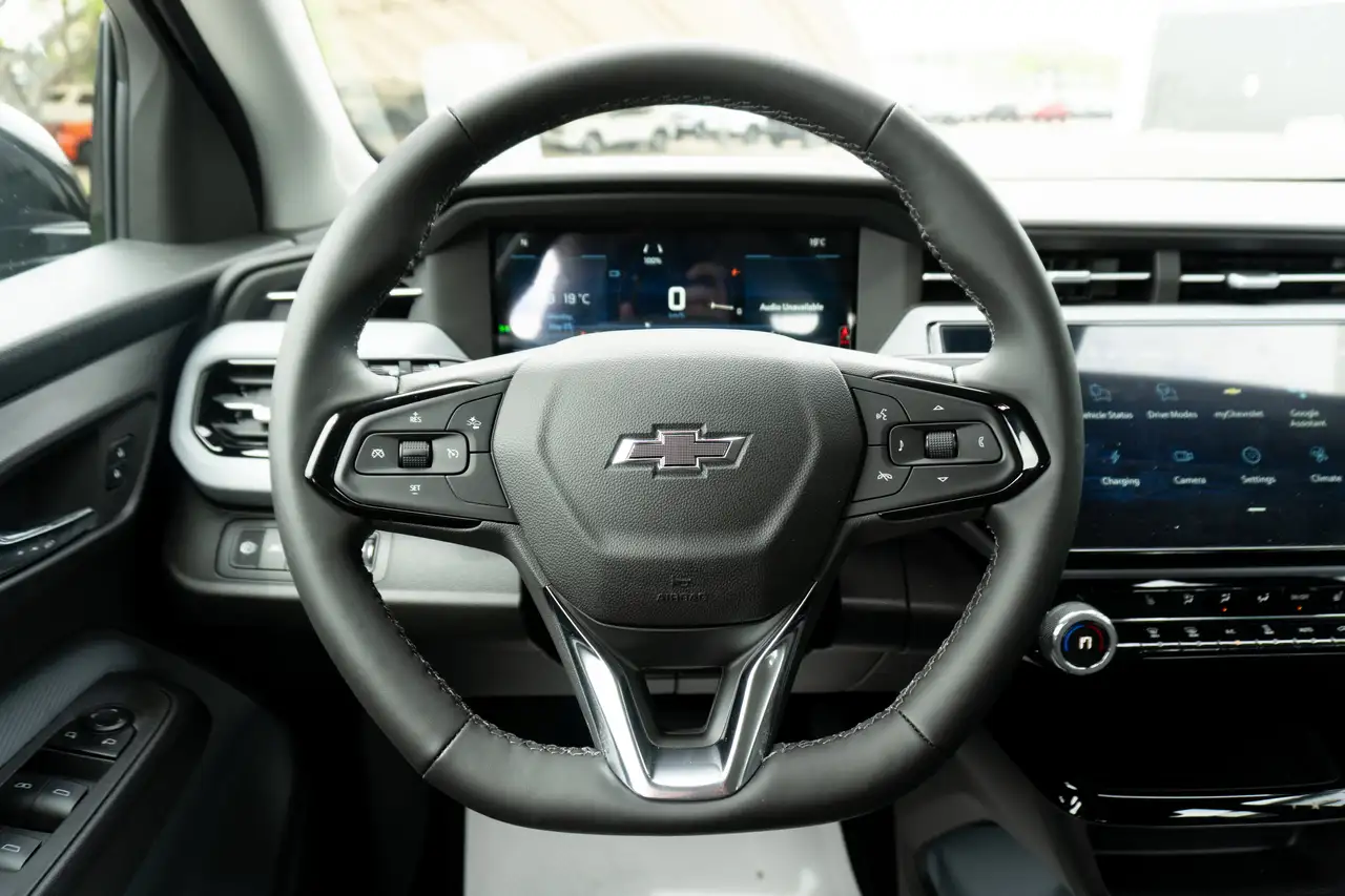 Chevrolet Bolt снимка Chevrolet Bolt