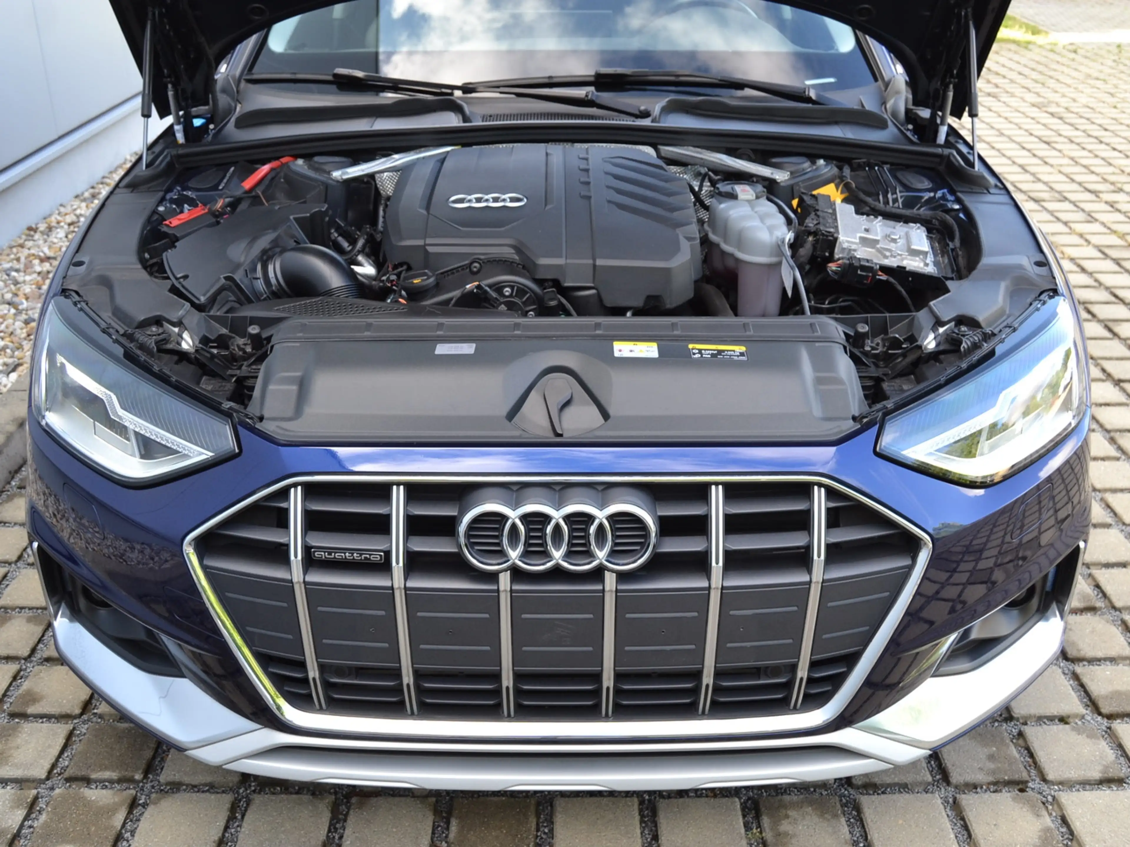 Audi A4 allroad 45 TFSI 265 PS qu. S-tronic AHK/19-ZOLL/LED/NAVI- — photo 12