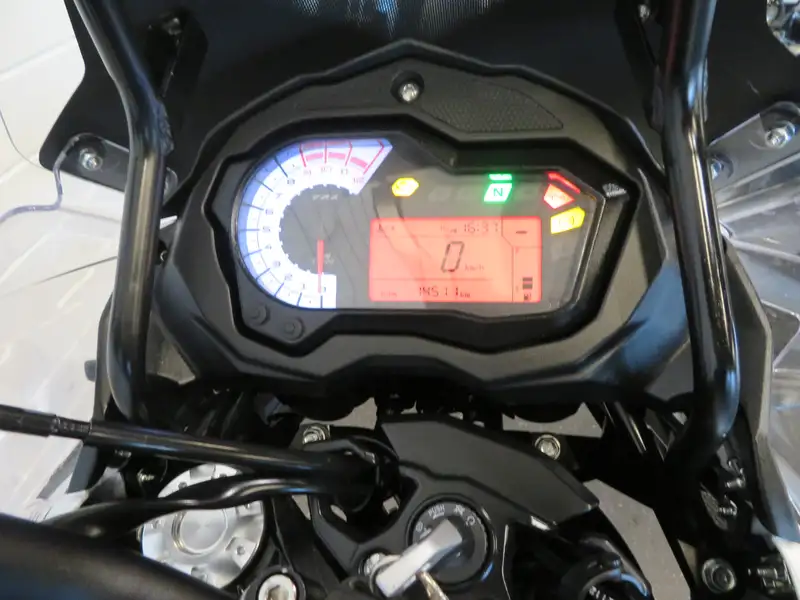 Benelli TRK 502 - foto 6