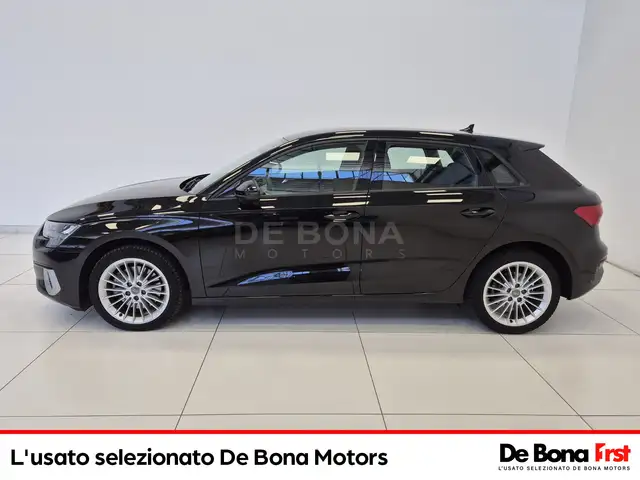 Audi A3 view 3