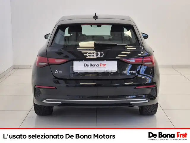 Audi A3 view 5