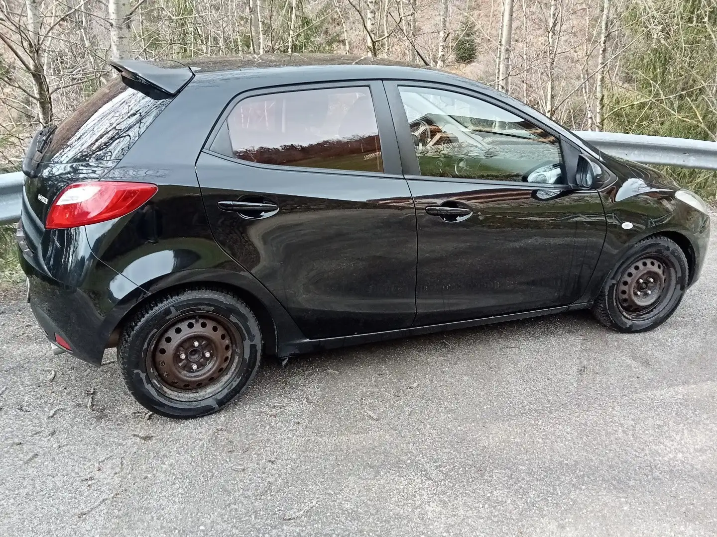 Mazda 2 1.5 Independence Nero - 2