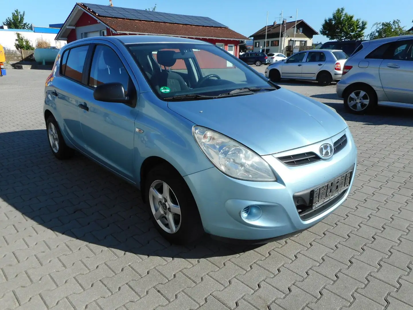 Hyundai i20 Classic Klima Alu HU 08/2025 Синий - 1