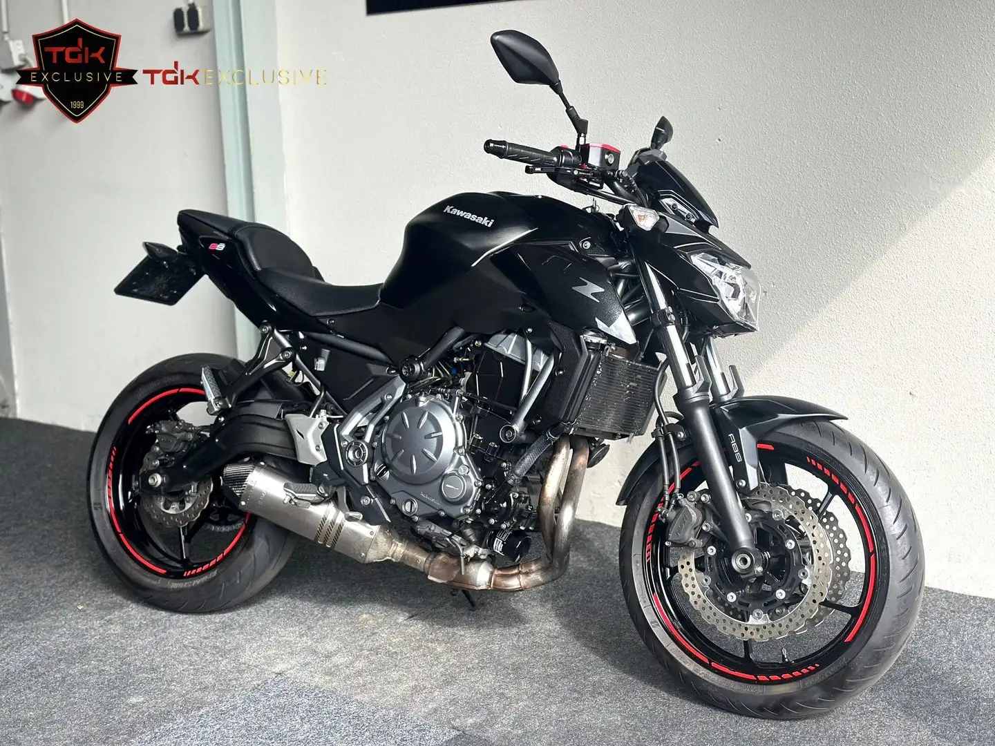 Kawasaki Z 650 ABS Zwart - 1